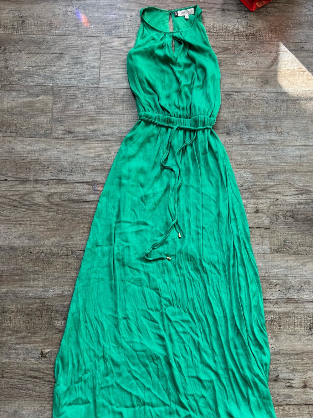 Green Sleeveless Maxi Dress with Waist Tie by Jennifer Lopez